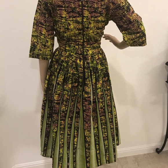 African Print Dress - Picture 2 of 8